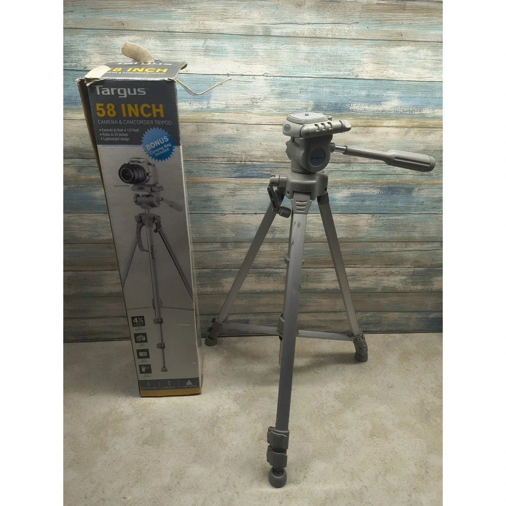 Targus‎ TGT-58TR Camera Camcorder Tripod,3-Way Fluid Pan Head, Bubble Level